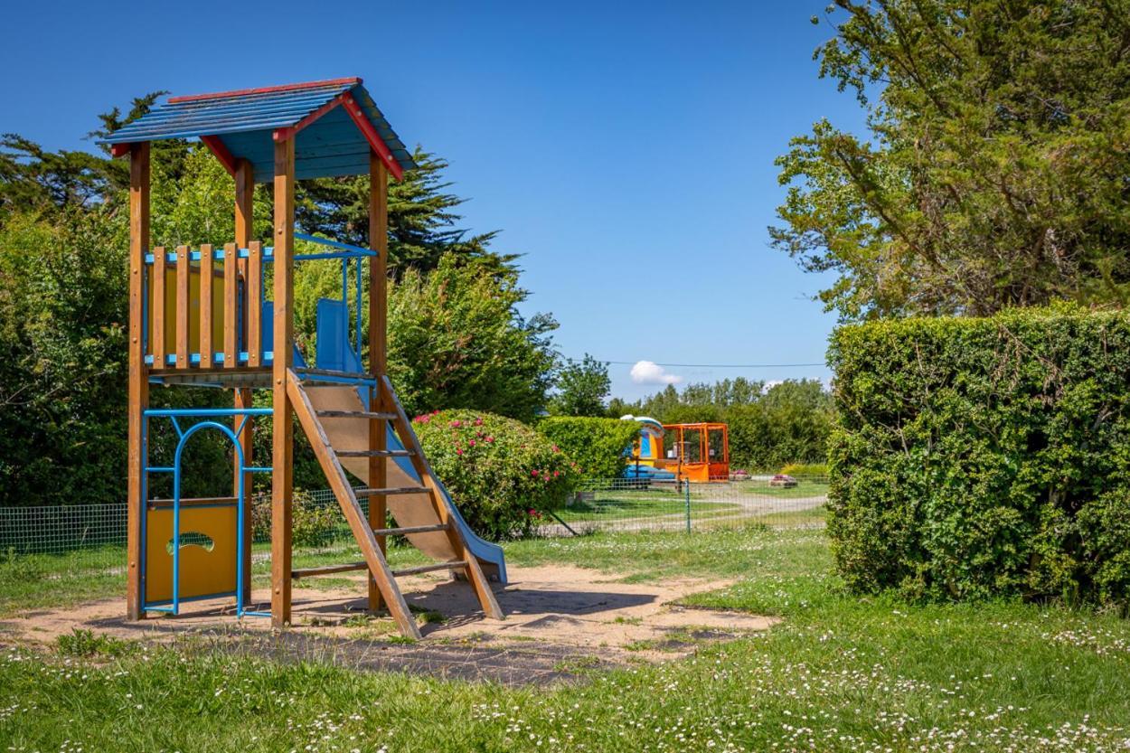 Camping l'Oasis Damgan Extérieur photo